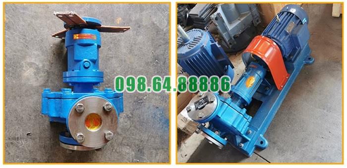 Bơm dầu truyền nhiệt RY50-32-250 công suất 11 kW, lưu lượng 18 m3/h, tốc độ 2900 vòng/phút, cột áp 70 m