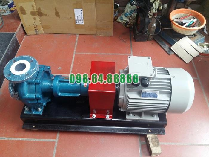 Bơm tuần hoàn dầu truyền nhiệt RY50-32-200 cột áp 50 m, công suất 5.5 kW, lưu lượng 18 m3/h, tốc độ 2900 vòng/phút